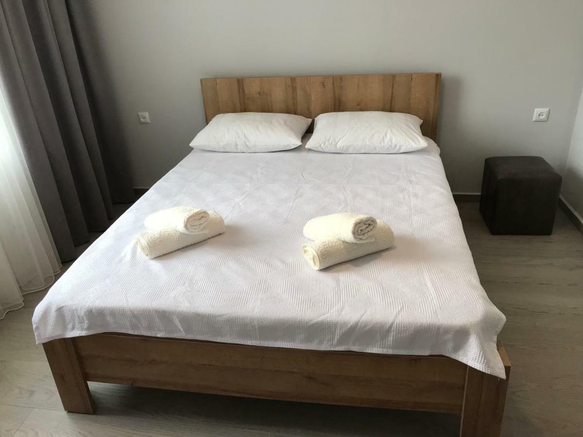 Hotel CHARLI Gonio Buitenkant foto