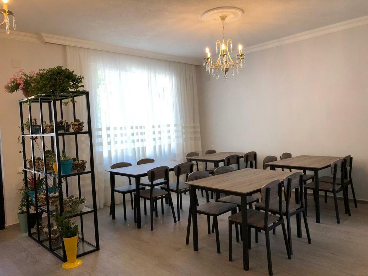 Hotel CHARLI Gonio Buitenkant foto